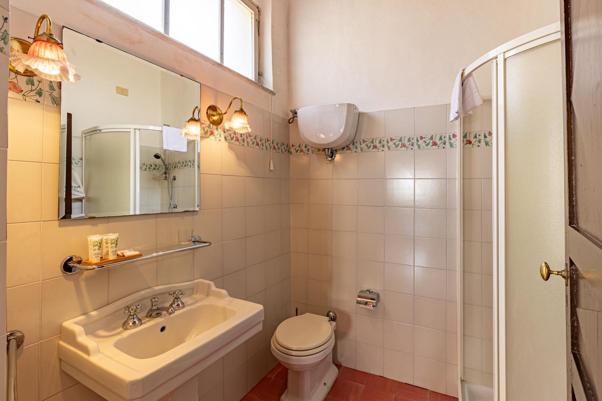 Palazzo Costanti - A 8 Minuti Dalle Terme Apartment San Quirico dʼOrcia Exterior foto