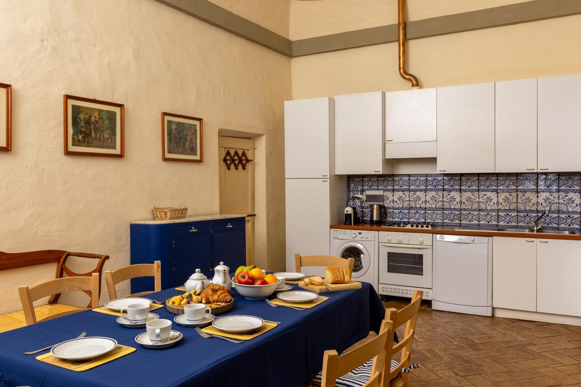Palazzo Costanti - A 8 Minuti Dalle Terme Apartment San Quirico dʼOrcia Exterior foto