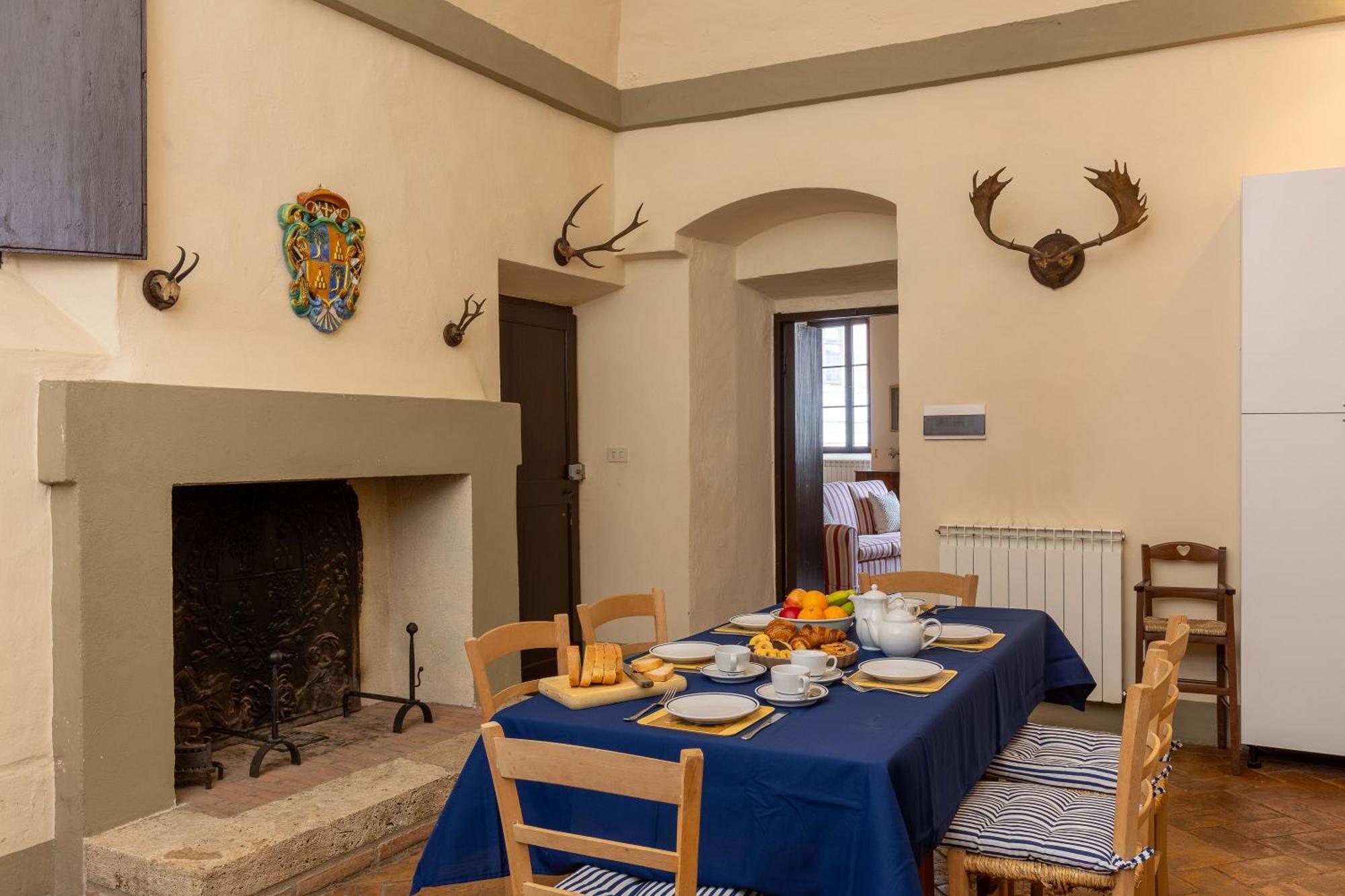 Palazzo Costanti - A 8 Minuti Dalle Terme Apartment San Quirico dʼOrcia Exterior foto